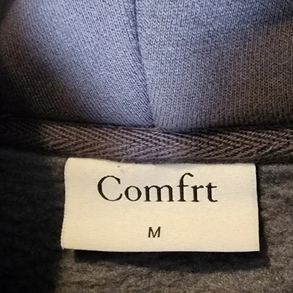 CMFRT Gray Hoodie with Front Pocket - Picture 4 of 4